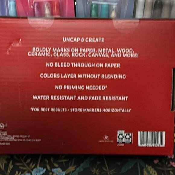 Sharpie Creative Markers - 24ct - BRAND NEW - Picture 2 of 4